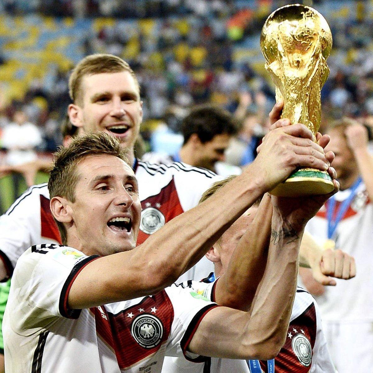 赛地聚焦：德国杯今夜热度飙升，皇家社会防线松动，震撼外界，训练强度明显提升的简单介绍-体育竞猜